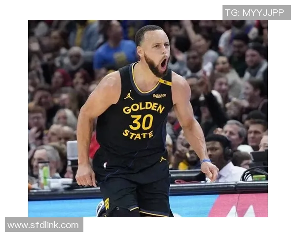 库里赛后采访爆金句，引全场大笑